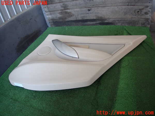 2UPJ-9230131294]BMW 328i(3A20)右後ドア内張り 中古 F30_2