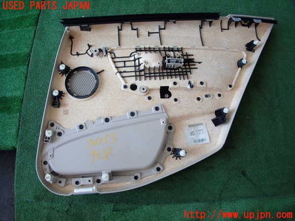 2UPJ-9230131324]BMW 328i(3A20)左後ドア内張り 中古 F30_4
