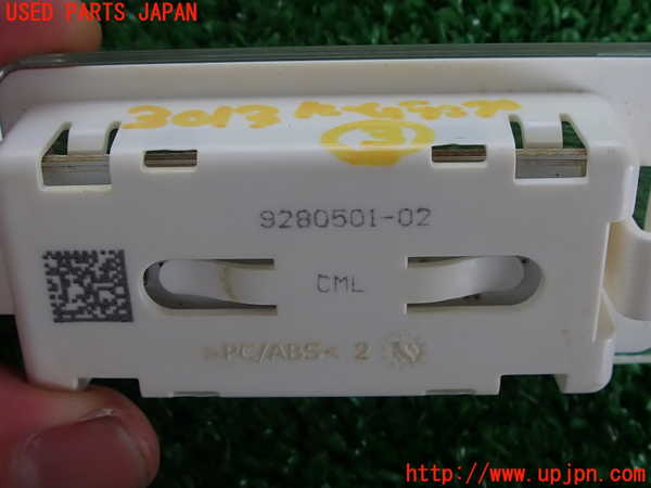 2UPJ-9230136413]BMW 328i(3A20)ルームランプ3 (真中 ラゲッジ) 中古 F30_4