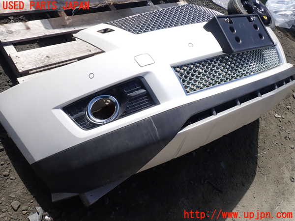 1UPJ-9230141010]キャデラック・SRX クロスオーバー(T166C)フロントバンパー 中古_2