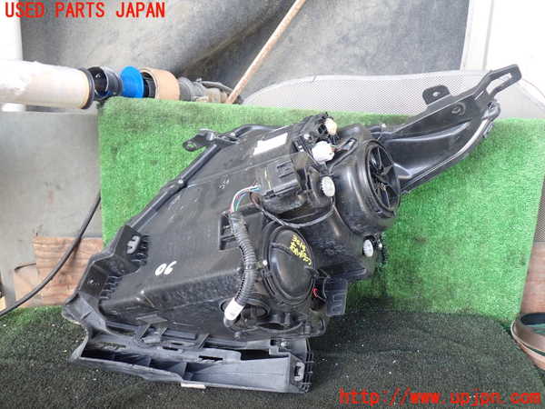 1UPJ-9230141130]キャデラック・SRX クロスオーバー(T166C)右ヘッドライト 中古_3