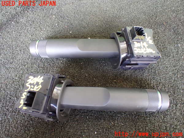 1UPJ-9230146720]キャデラック・SRX クロスオーバー(T166C)コンビネーションスイッチ 中古_4