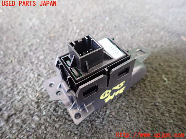 1UPJ-9230146306]キャデラック・SRX クロスオーバー(T166C)スイッチ1(電動パーキング) 中古_2