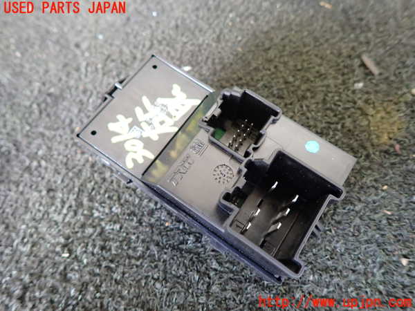 1UPJ-9230146240]キャデラック・SRX クロスオーバー(T166C)右前パワーウィンドウスイッチ 中古_2