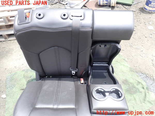 1UPJ-9230147145]キャデラック・SRX クロスオーバー(T166C)右2列目シート 中古_2