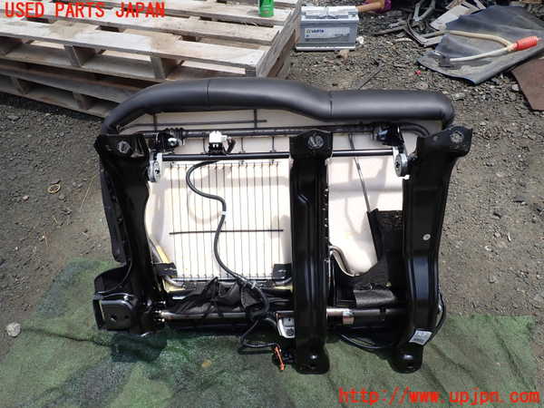 1UPJ-9230147145]キャデラック・SRX クロスオーバー(T166C)右2列目シート 中古_5