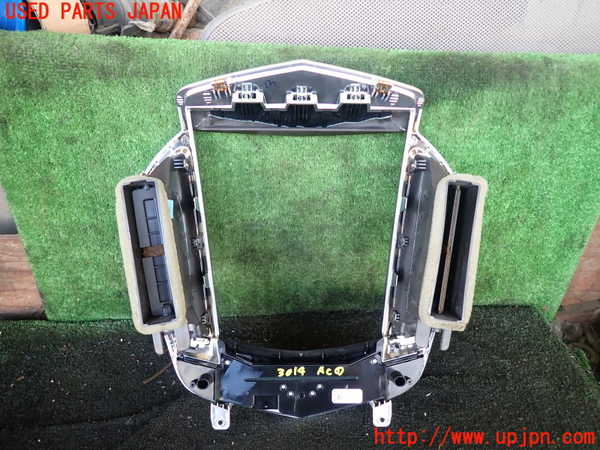 1UPJ-9230147526]キャデラック・SRX クロスオーバー(T166C)エアコン吹き出し口1 中古_3