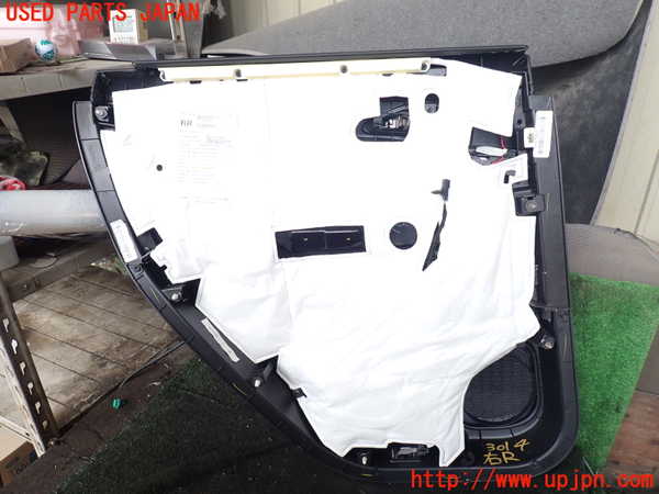 1UPJ-9230141294]キャデラック・SRX クロスオーバー(T166C)右後ドア内張り 中古_4