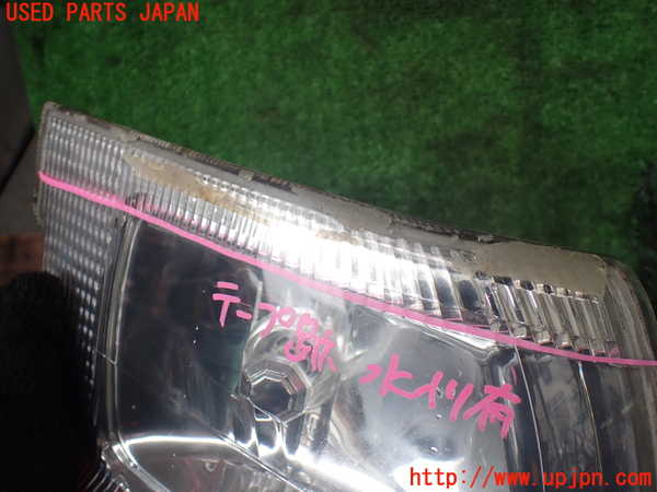 1UPJ-9230151150]ハイエースワゴン100系(KZH100G)右コーナーランプ 中古_2