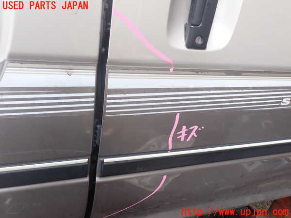 1UPJ-9230151320]ハイエースワゴン100系(KZH100G)左後ドア 中古 ASAHI M215_2
