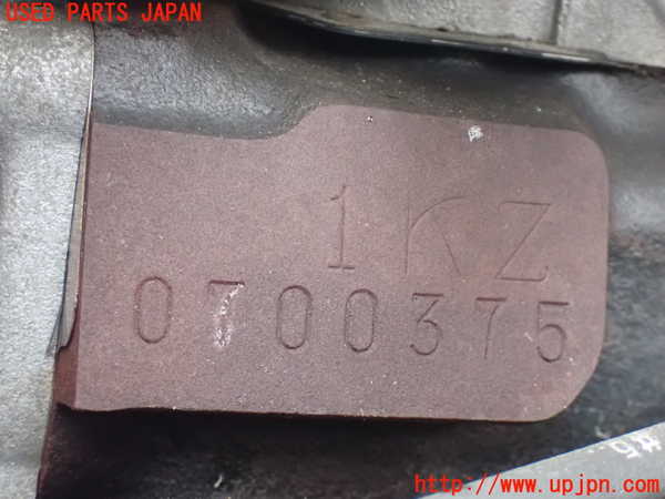1UPJ-9230152010]ハイエースワゴン100系(KZH100G)エンジン 1KZ-TE 中古_4