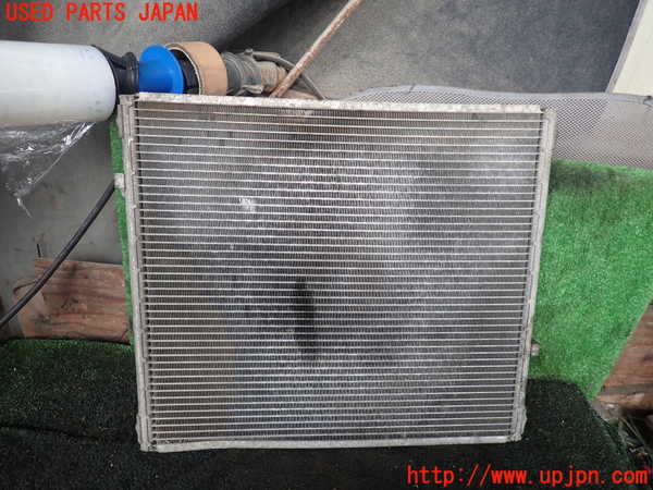 1UPJ-9230156031]ハイエースワゴン100系(KZH100G)エアコンコンデンサー1 中古_2