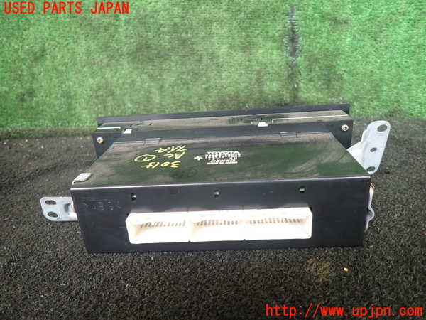 1UPJ-9230156066]ハイエースワゴン100系(KZH100G)エアコンスイッチ1 中古_3