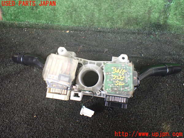 1UPJ-9230156720]ハイエースワゴン100系(KZH100G)コンビネーションスイッチ 中古_4