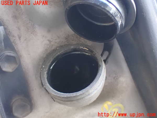 1UPJ-9230156792]ハイエースワゴン100系(KZH100G)ウォッシャータンク2 中古_2