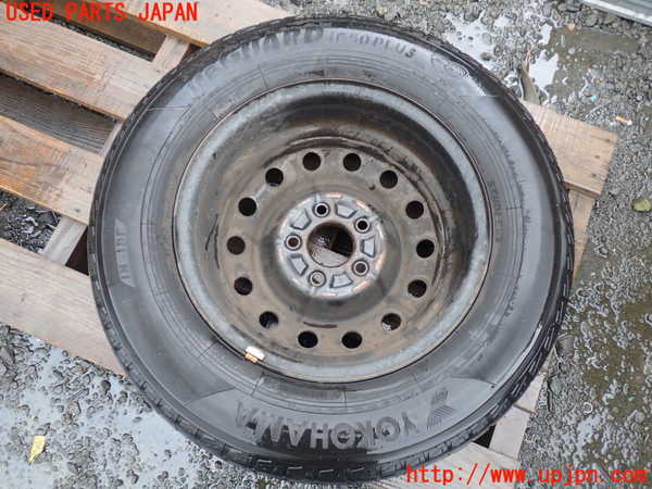 1UPJ-9230159026]ハイエースワゴン100系(KZH100G)タイヤ　ホイール　1本① 205/70R15 中古_4