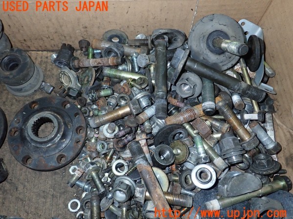 3UPJ=9230160720]ハイラックスサーフ(KZN130W)ネジ・ナット・ステー類 セット ジャンク_4