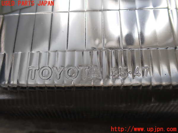 1UPJ-9230161130]ハイラックスサーフ N130系 4ドア(KZN130W)右ヘッドライト ハロゲン 中古_4