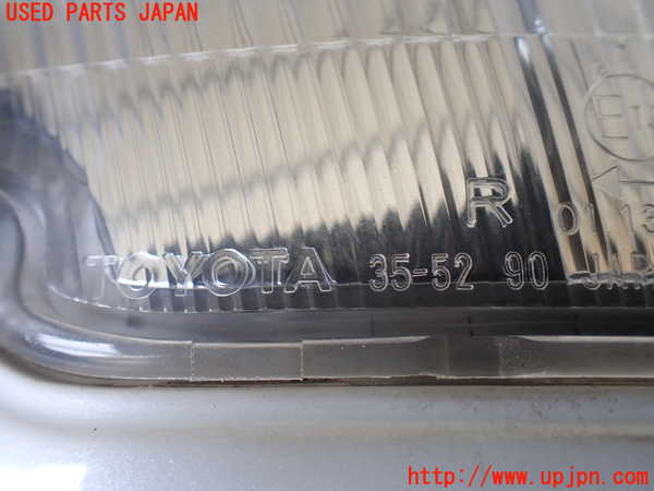 1UPJ-9230161150]ハイラックスサーフ N130系 4ドア(KZN130W)右コーナーランプ 中古_4