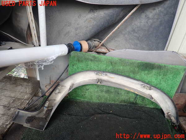 1UPJ-9230161444]ハイラックスサーフ N130系 4ドア(KZN130W)右後オーバーフェンダー 中古_2