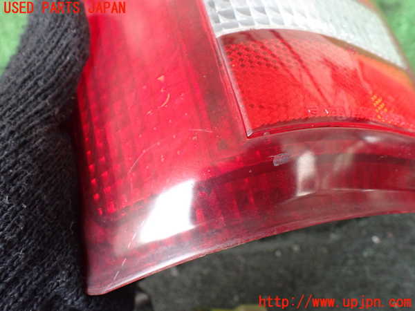 1UPJ-9230161536]ハイラックスサーフ N130系 4ドア(KZN130W)左テールランプ 中古_2