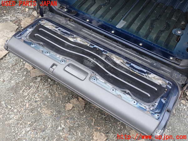 1UPJ-9230161566]ハイラックスサーフ N130系 4ドア(KZN130W)バックドア リアゲート ハッチ 中古_4