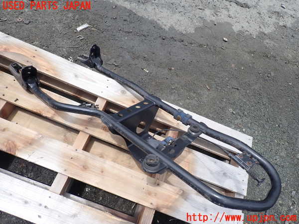 1UPJ-9230161700]ハイラックスサーフ N130系 4ドア(KZN130W)スペアタイヤキャリア 中古_2