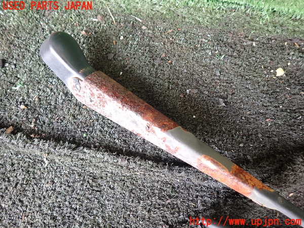 1UPJ-9230161661]ハイラックスサーフ N130系 4ドア(KZN130W)リアワイパーアーム1 ジャンク_2
