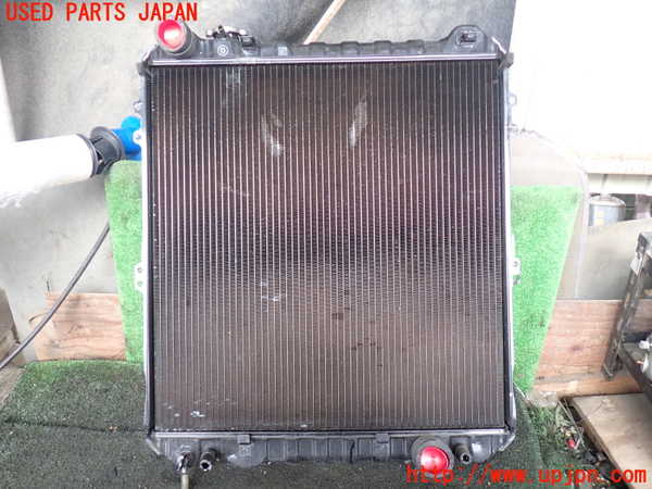 1UPJ-9230162321]ハイラックスサーフ N130系 4ドア(KZN130W)ラジエーター1 中古_4