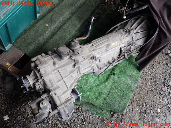 1UPJ-9230163010]ハイラックスサーフ N130系 4ドア(KZN130W)ミッション AT 1KZ-TE 4WD 中古_2