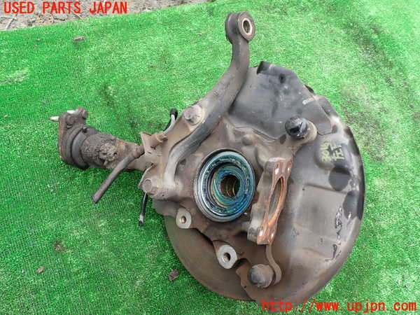 1UPJ-9230164295]ハイラックスサーフ N130系 4ドア(KZN130W)左フロントナックルハブ 中古_2