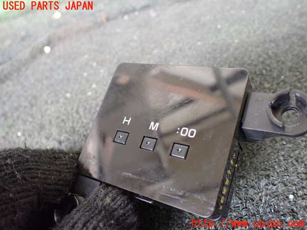 1UPJ-9230167850]ハイラックスサーフ N130系 4ドア(KZN130W)時計 中古_2