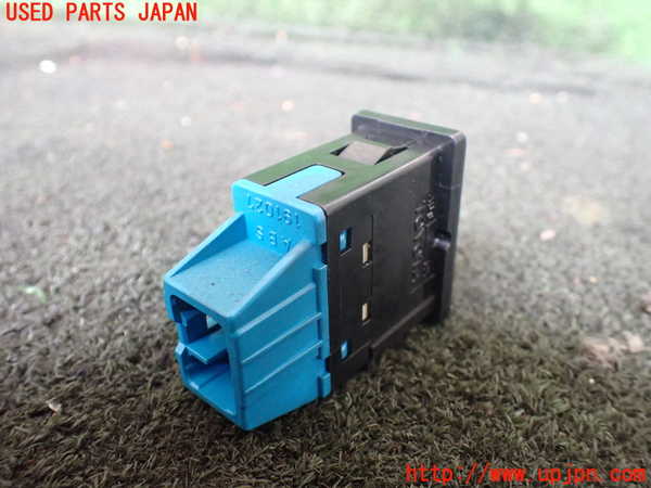 1UPJ-9230166307]ハイラックスサーフ N130系 4ドア(KZN130W)スイッチ2(IDLEUP) 中古_2