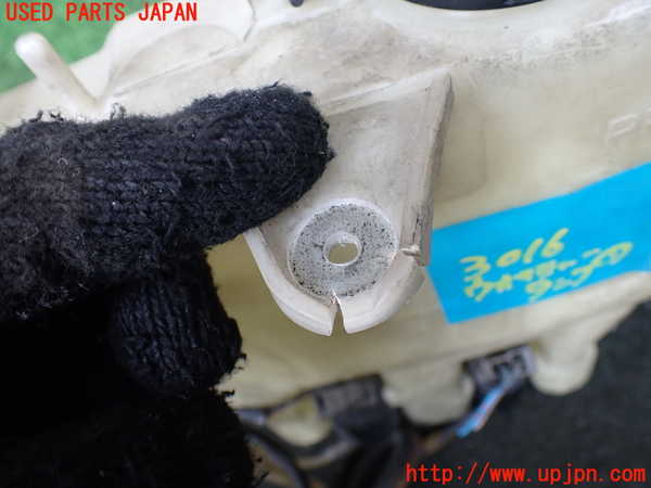 1UPJ-9230166791]ハイラックスサーフ N130系 4ドア(KZN130W)ウォッシャータンク1 中古_2