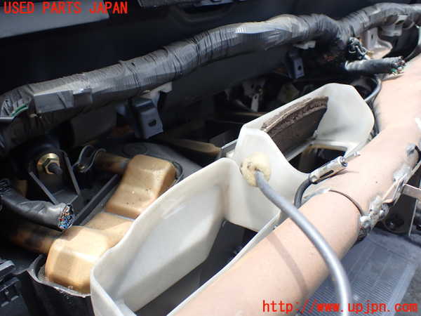 1UPJ-9230166100]ハイラックスサーフ N130系 4ドア(KZN130W)ヒーターコア 中古_2
