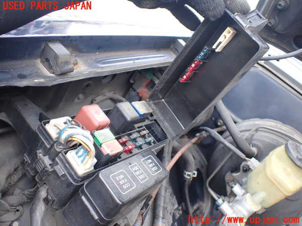 1UPJ-9230166741]ハイラックスサーフ N130系 4ドア(KZN130W)ヒューズボックス1 中古_2