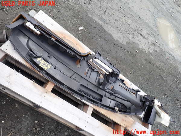1UPJ-9230167505]ハイラックスサーフ N130系 4ドア(KZN130W)ダッシュボード 中古_4