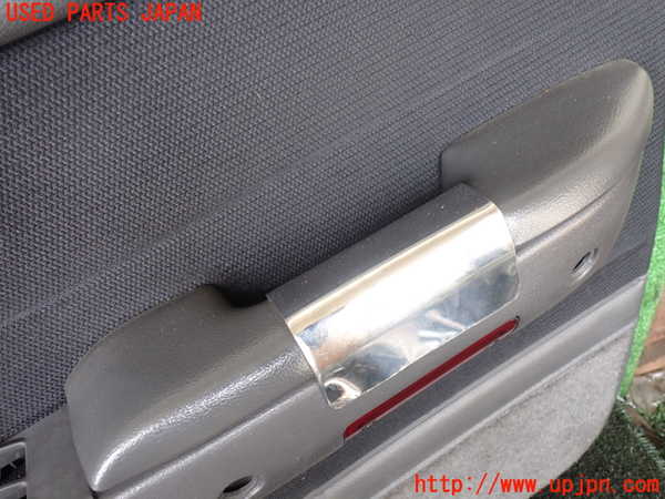 1UPJ-9230161234]ハイラックスサーフ N130系 4ドア(KZN130W)右前ドア内張り 中古_3