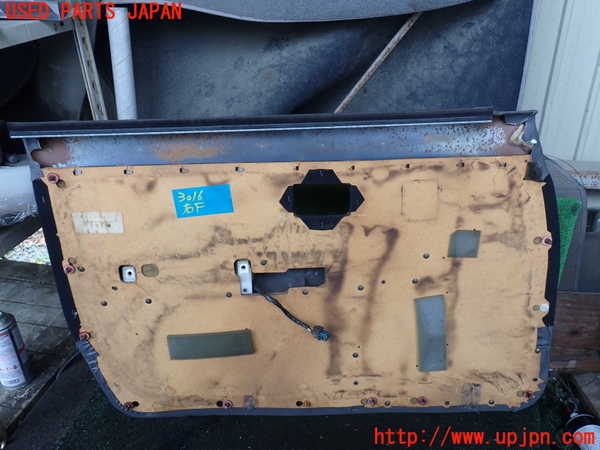 1UPJ-9230161234]ハイラックスサーフ N130系 4ドア(KZN130W)右前ドア内張り 中古_4