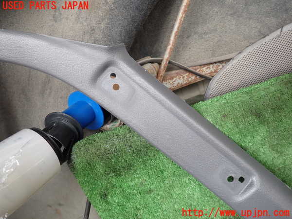 1UPJ-9230167660]ハイラックスサーフ N130系 4ドア(KZN130W)左フロントピラートリム 中古_2