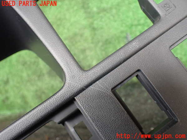 1UPJ-9230167510]ハイラックスサーフ N130系 4ドア(KZN130W)メーターフード 中古_2