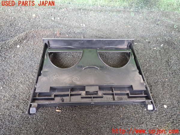 1UPJ-9230167810]ハイラックスサーフ N130系 4ドア(KZN130W)ドリンクホルダー 中古_3