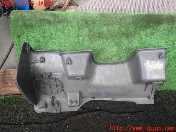 1UPJ-9230167691]ハイラックスサーフ N130系 4ドア(KZN130W)内装トリム類1 中古_3