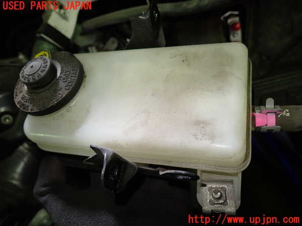 1UPJ-9230174050]エスティマ(ACR50W)ブレーキマスターシリンダー 中古_2