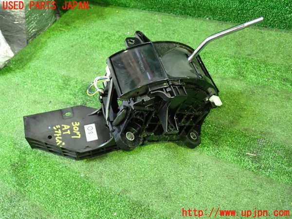 1UPJ-9230177555]エスティマ(ACR50W)ATシフトレバー 中古_3