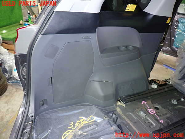 1UPJ-9230177680]エスティマ(ACR50W)左リアピラートリム 中古_3