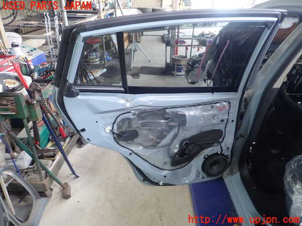 1UPJ-9230181320]スバル・XV(GT7)左後ドア 中古_4