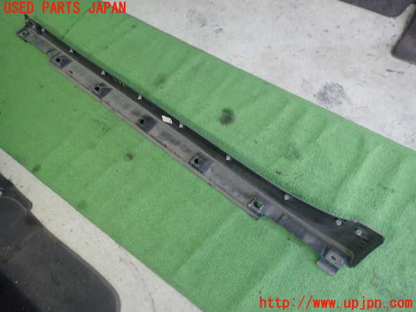 1UPJ-9230181390]スバル・XV(GT7)右サイドステップ 中古_3