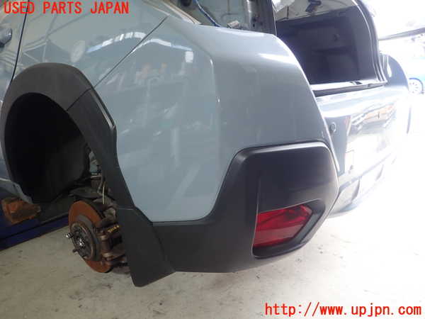 1UPJ-9230181610]スバル・XV(GT7)リアバンパー 中古_3