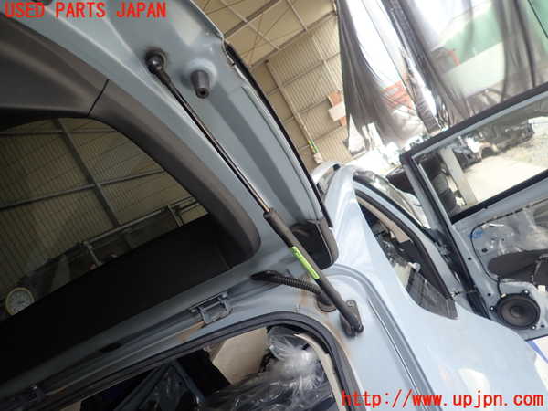 1UPJ-9230181584]スバル・XV(GT7)リアゲートダンパー 中古_2